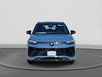 New 2026 Volkswagen Tiguan SE R-Line