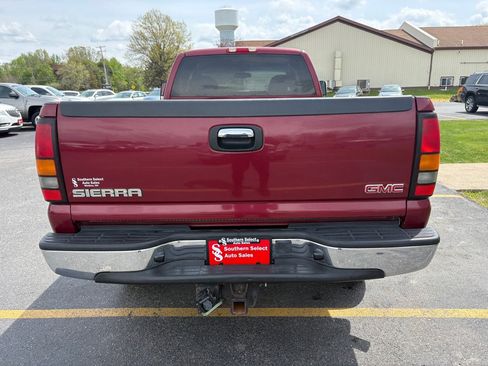 Used 2004 GMC Sierra 2500 SLE w/ Skid Plate Package AWD/4WD image 7
