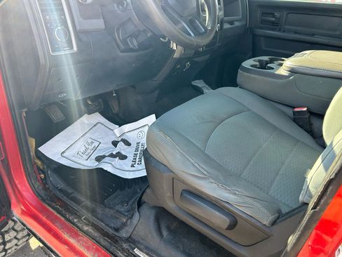 Used 2014 RAM 3500 ST w/ ST Popular Equipment Group image 10