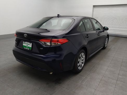 Used 2022 Toyota Corolla LE image 9