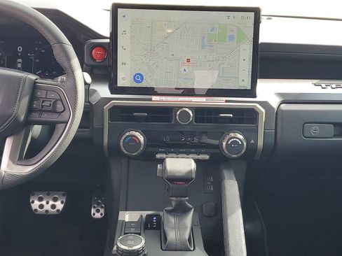 Certified 2025 Toyota Tacoma TRD Sport image 28