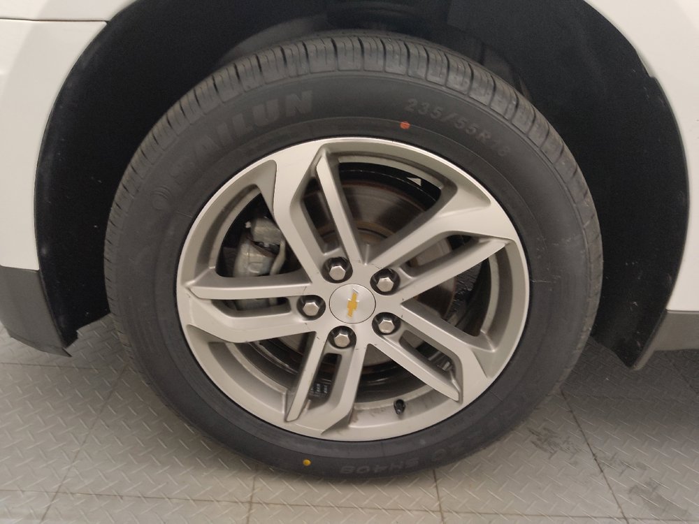 Used 2016 Chevrolet Equinox LTZ w/ Enhanced Convenience Package FWD image 31