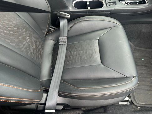 Used 2023 Subaru Crosstrek 2.5i Limited w/ Moonroof Package image 17