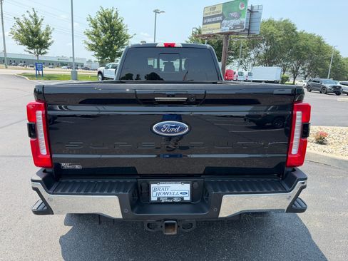 Used 2023 Ford F450 Lariat w/ Lariat Ultimate Package AWD/4WD image 7