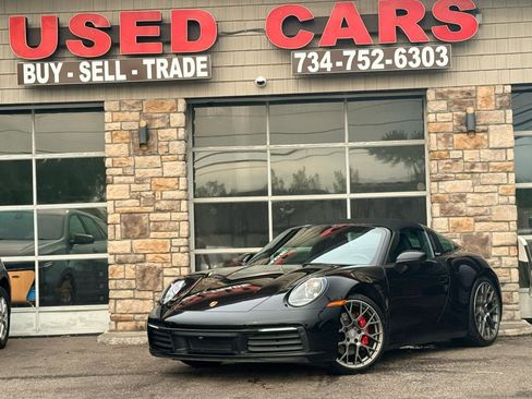 Used 2021 Porsche 911 Targa 4S w/ Premium Package AWD/4WD image 1