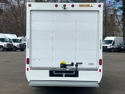 New 2027 Ford E-350 and Econoline 350 Super Duty w/ Power Equipment Group RWD image 8