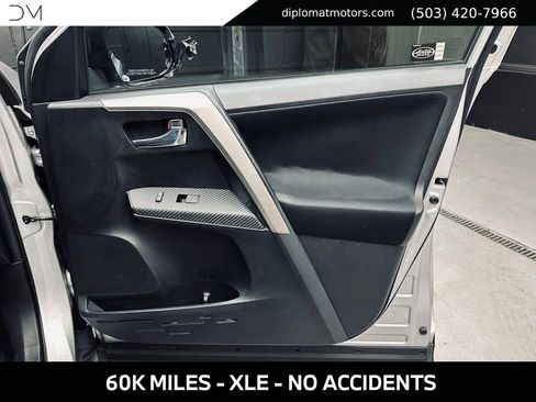 Used 2014 Toyota RAV4 XLE FWD image 26