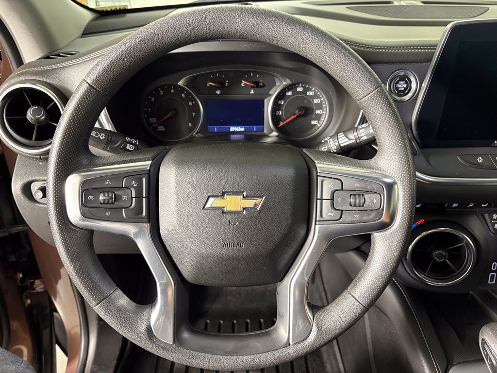 Certified 2024 Chevrolet Blazer LT w/ Convenience Package FWD image 28
