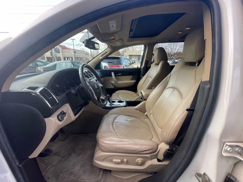 Used 2010 GMC Acadia SLT image 18