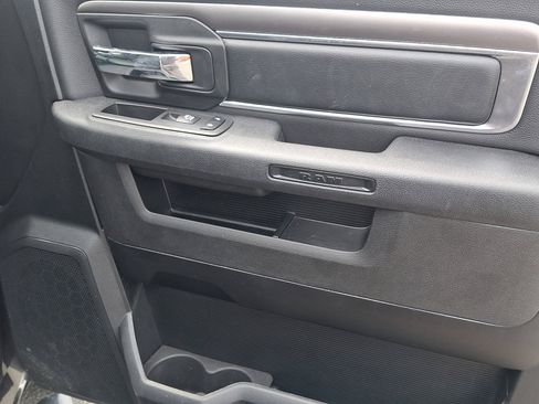 Used 2022 RAM 1500 Classic Warlock w/ Electronics Group AWD/4WD image 10