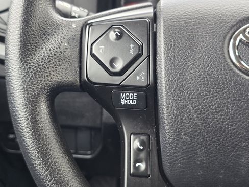 Used 2023 Toyota Tacoma SR AWD/4WD image 30