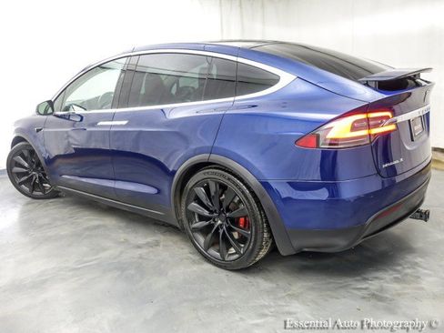 Used 2018 Tesla Model X P100D image 9