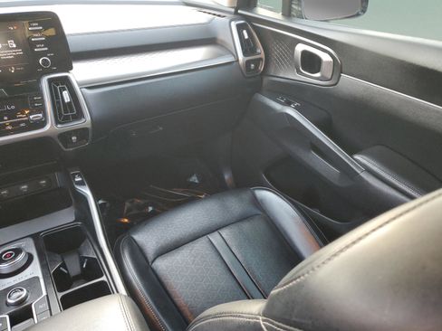 Certified 2021 Kia Sorento S image 13