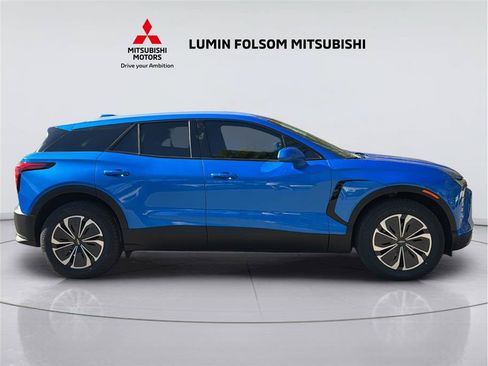 Used 2024 Chevrolet Blazer EV LT AWD/4WD image 6