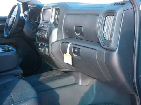 New 2026 Chevrolet Silverado 1500 Custom Trail Boss w/ LPO, Dark Essentials Package image 24