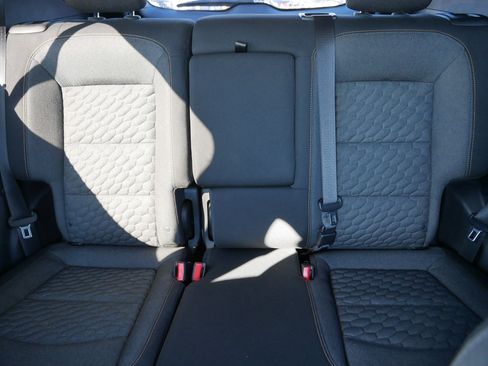 Used 2019 Chevrolet Equinox LT image 13