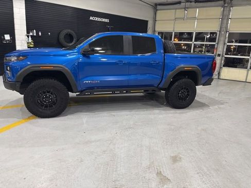 Used 2024 GMC Canyon AT4X w/ AT4X AEV Edition image 5