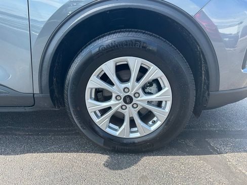 Used 2025 Ford Escape Active AWD/4WD image 11