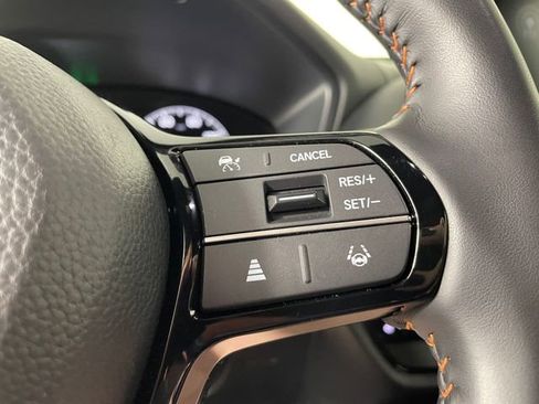 Certified 2025 Honda HR-V Sport image 10