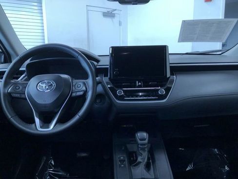 Certified 2026 Toyota Corolla Cross LE FWD image 17