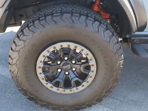 Used 2023 Ford Bronco Raptor AWD/4WD image 11