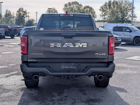 New 2026 RAM 1500 Big Horn AWD/4WD image 4