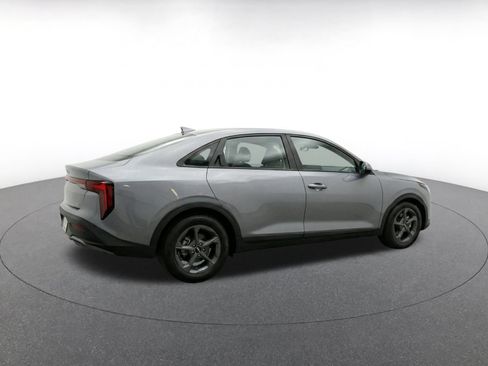 Used 2025 Kia K4 FWD image 9
