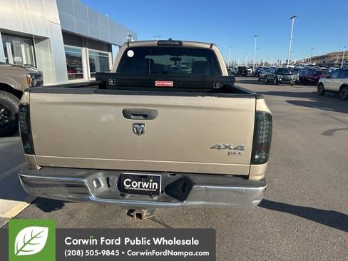 Used 2005 Dodge Ram 1500 Truck SLT image 8