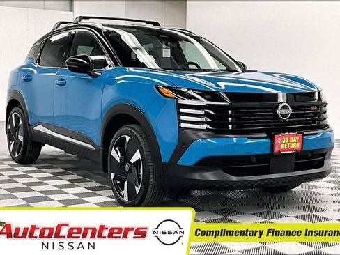 New 2025 Nissan Kicks SR w/ Illumination Package AWD/4WD image 1