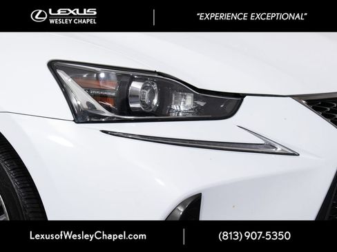 Used 2018 Lexus IS 350 F Sport RWD image 3