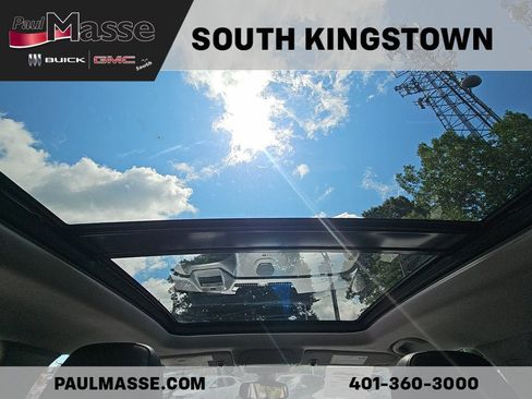Certified 2023 GMC Terrain AT4 w/ Infotainment Package II AWD/4WD image 18
