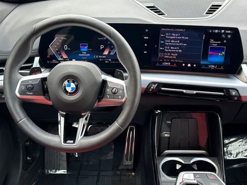 Used 2025 BMW X1 xDrive28i w/ M Sport Package image 15
