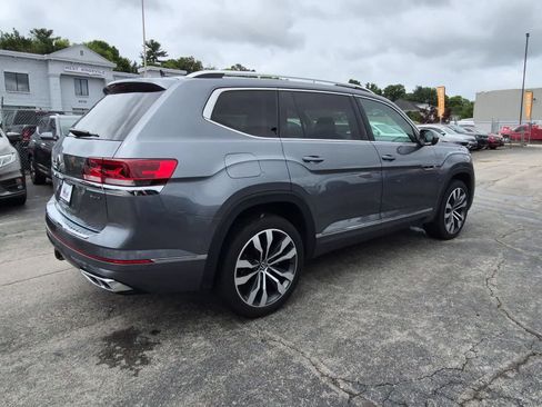 Used 2023 Volkswagen Atlas SEL Premium AWD/4WD image 6