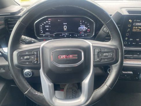Used 2024 GMC Sierra 1500 SLE AWD/4WD image 8