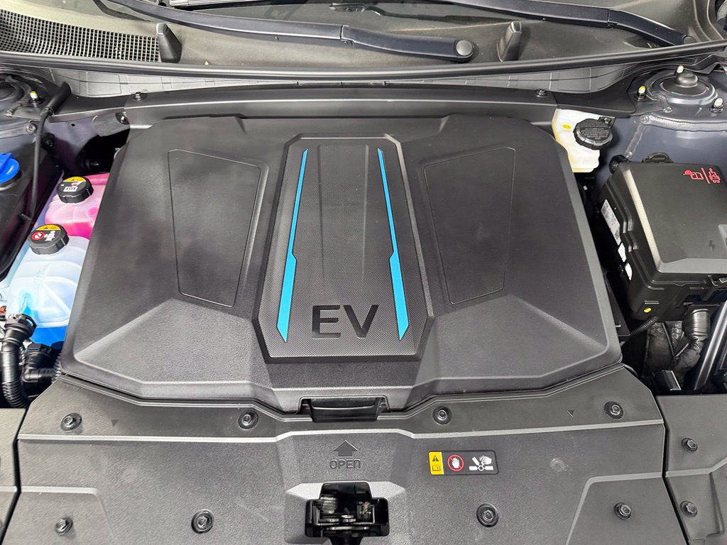 Used 2024 Hyundai Ioniq 5 SE RWD image 19