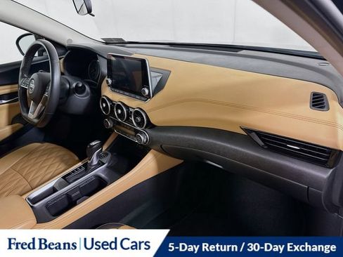 Used 2023 Nissan Sentra SV w/ SV Premium Package FWD image 34