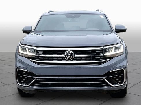 Used 2022 Volkswagen Atlas Cross Sport SEL R-Line AWD/4WD image 4