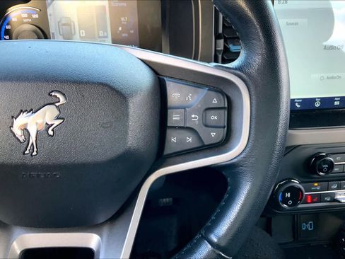 Used 2023 Ford Bronco Wildtrak image 24