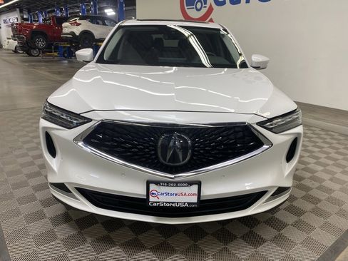 Used 2023 Acura MDX SH-AWD w/ Technology Package image 4