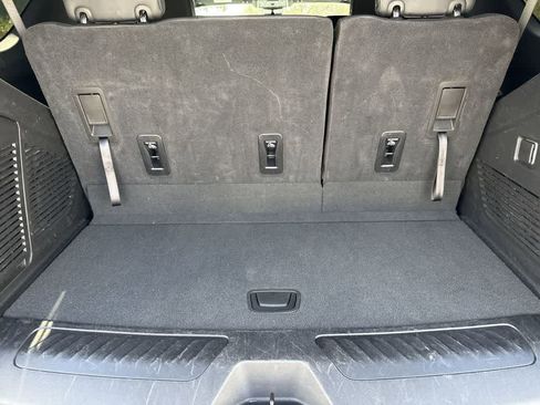 Used 2025 Chevrolet Tahoe LT image 25