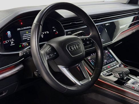 Used 2023 Audi Q8 Premium Plus AWD/4WD image 12