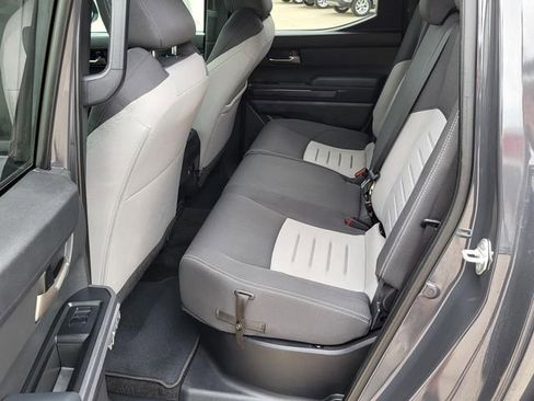 Used 2024 Toyota Tacoma TRD Sport w/ TRD Sport Upgrade Package image 15