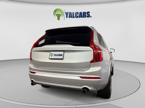 Used 2018 Volvo XC90 T5 Momentum w/ Convenience Package AWD/4WD image 10