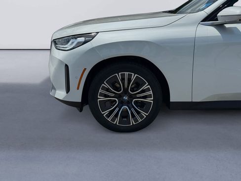 New 2026 BMW X3 xDrive30i w/ Premium Package AWD/4WD image 9