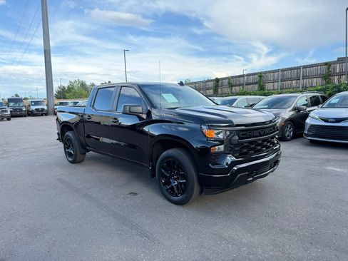 Used 2024 Chevrolet Silverado 1500 Custom AWD/4WD image 12