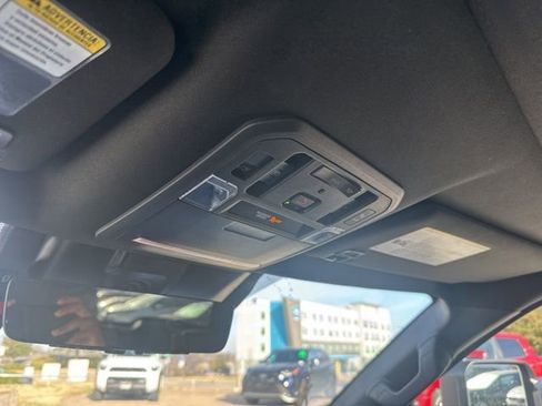 Used 2023 Toyota Sequoia Platinum image 18