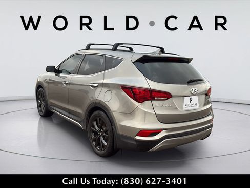 Used 2018 Hyundai Santa Fe Sport FWD image 13