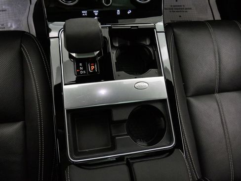 Used 2023 Land Rover Range Rover Velar R-Dynamic S AWD/4WD image 31