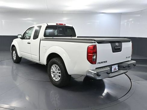 Used 2014 Nissan Frontier SV AWD/4WD image 5