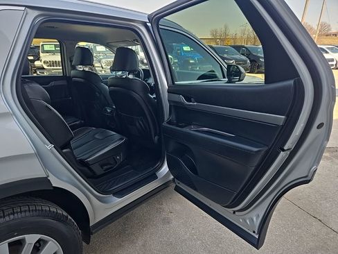 Used 2025 Hyundai Palisade SEL AWD/4WD image 76